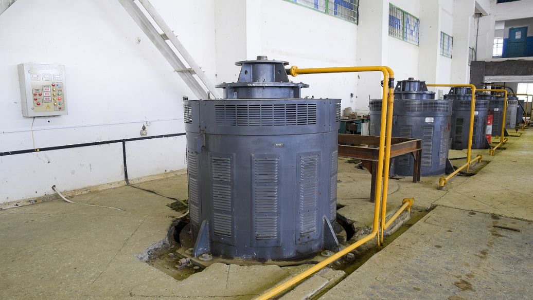 如何應(yīng)對中頻感應(yīng)爐在操作過程中發(fā)生了報(bào)警現(xiàn)象？