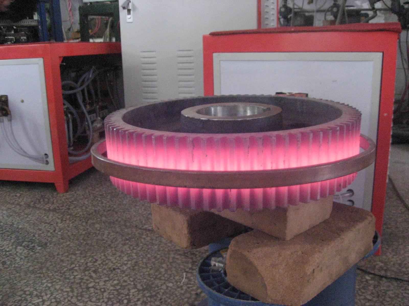 高頻感應(yīng)加熱設(shè)備在熱處理方面運(yùn)用的好處有哪些？